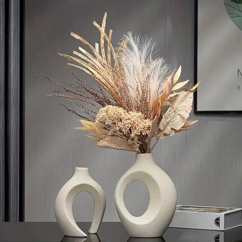 Contemporary Nordic Ceramic Décor Vases - Yelopi