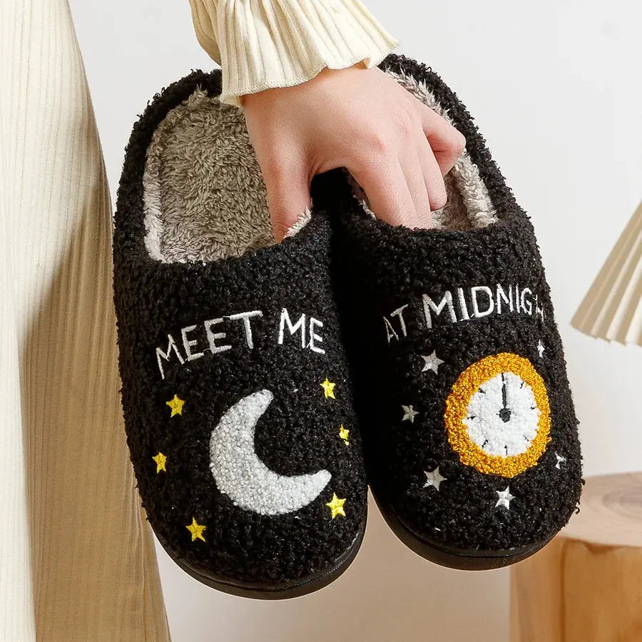 Midnight Moon Warmth Slippers - Yelopi