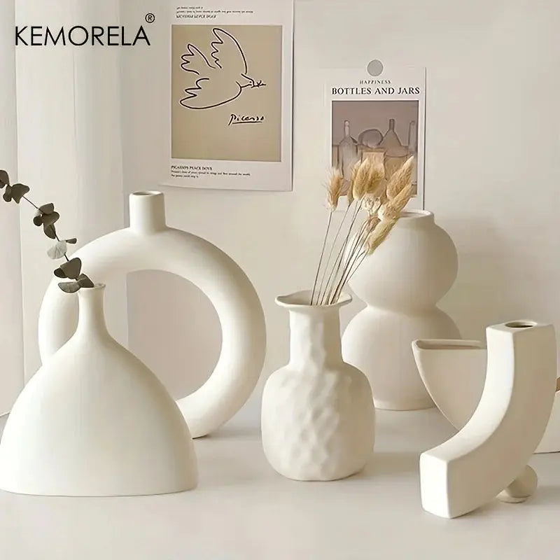 Nordic Circular Hollow Ceramic Vase - Yelopi